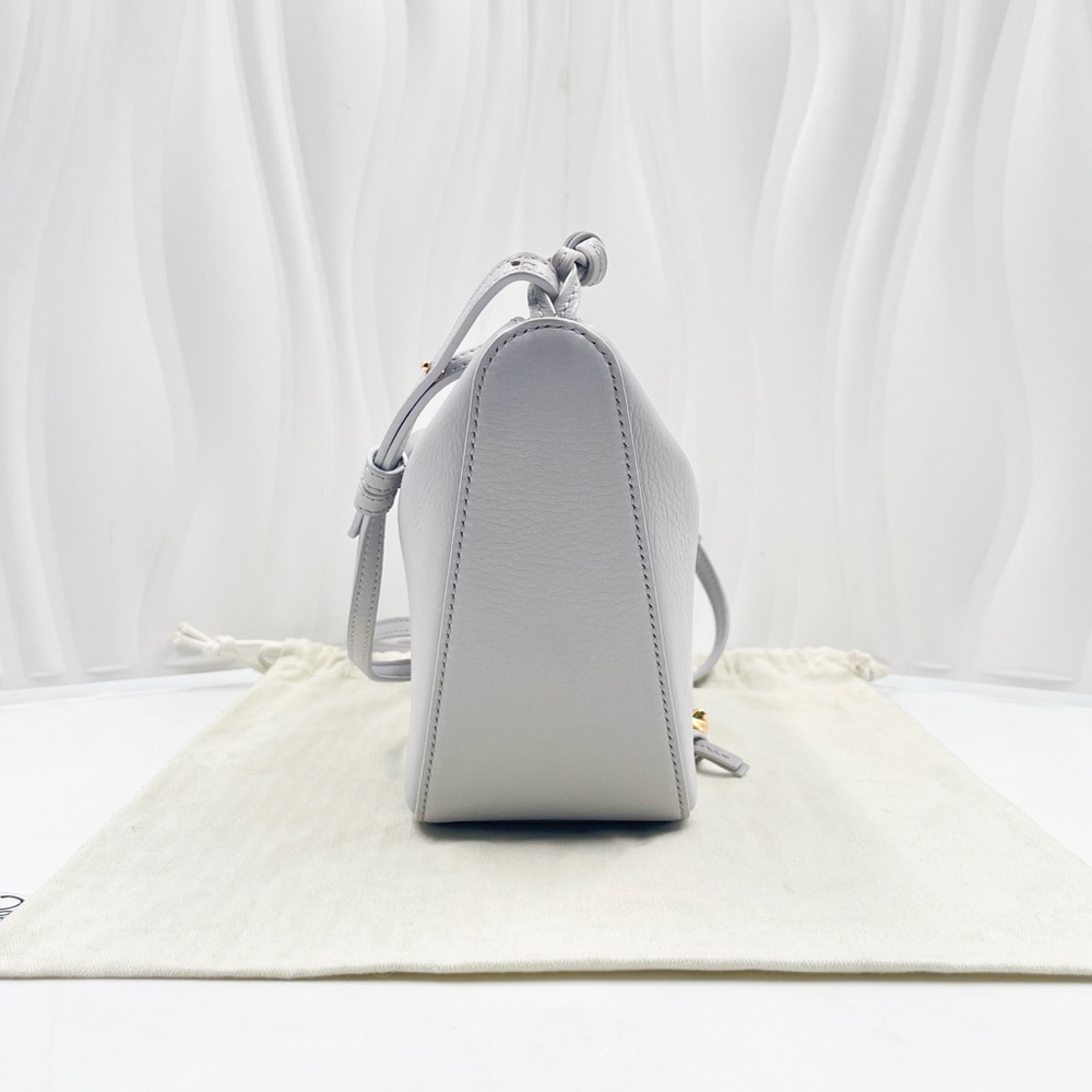 LOEWE Hammock Hobo Bag Light Grey Grained Calfskin - Picture 2 of 13